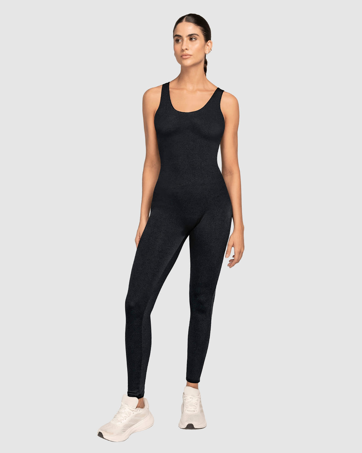 Backless Smoothing Bodycon Active Jumpsuit Leonisa