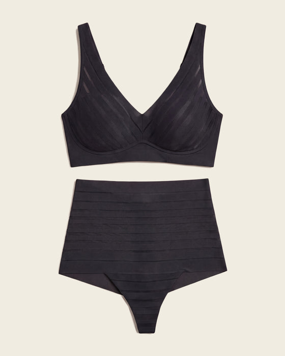 Daily Bra + UltraStripe Undetectable in Black