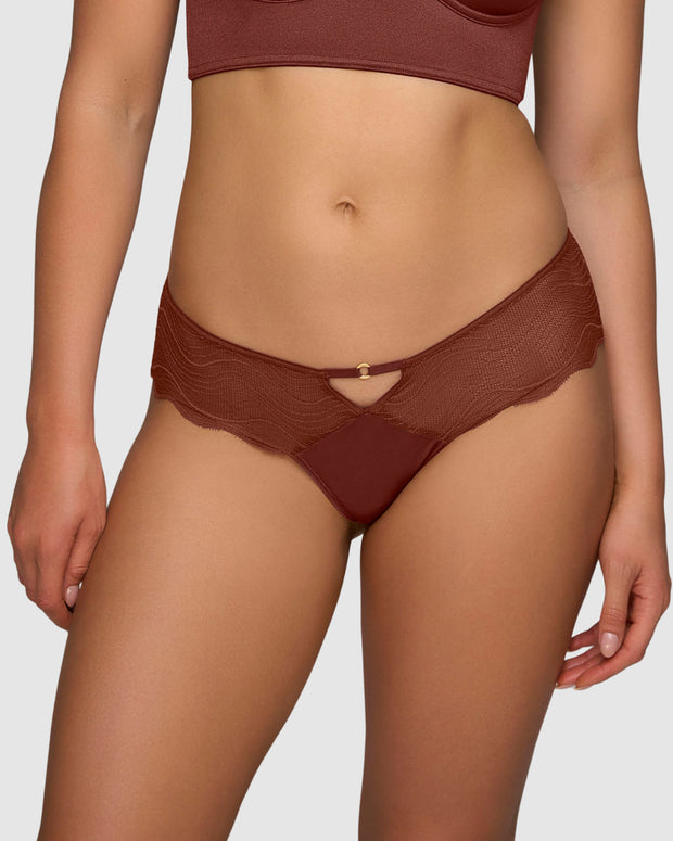 Braguita con ojal decorativo en frente#color_a21-marron