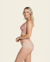 Sujetador tipo bralette en encaje y transparencias#color_281-palo-de-rosa