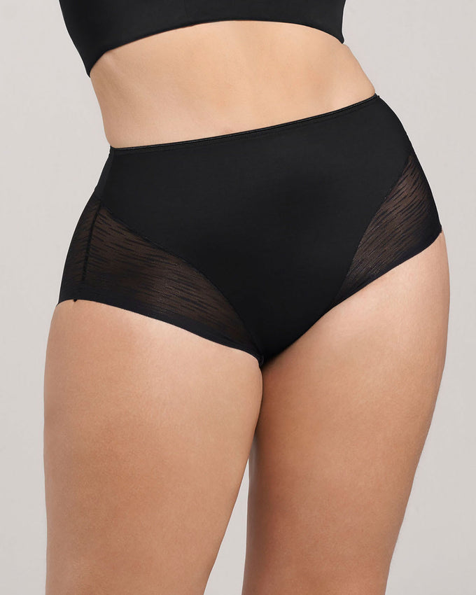 Braga faja clásica invisible con transparencias en glúteos y laterales#color_700-negro