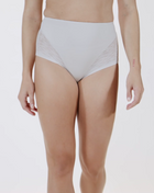Braga faja clásica invisible con transparencias en glúteos y laterales