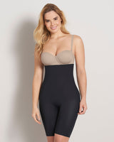 Braga faja de tiro alto con control moderado en abdomen y cintura#color_700-negro