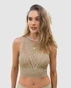 Bralette de cuello alto tipo crop top sin estructura